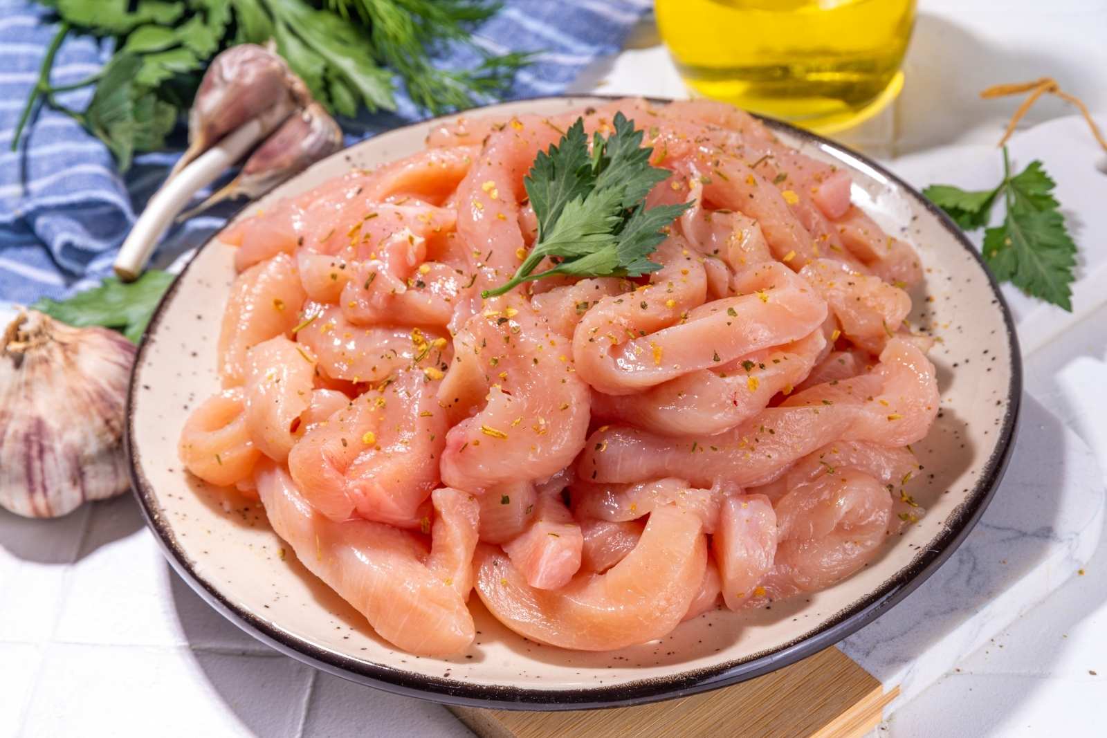 Fresh Clam Strips - 1 Gallon Tub