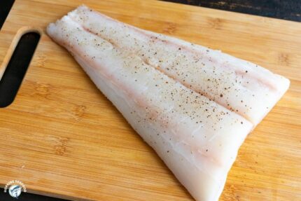 Fresh Halibut Fillets – Skin-Off (~ 6 Lbs.)