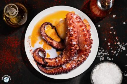 Frozen Squid / Calamari (5-8 inch) – Tubes and Tentacles (Town Dock Brand) – 2.5 Lbs. Tray